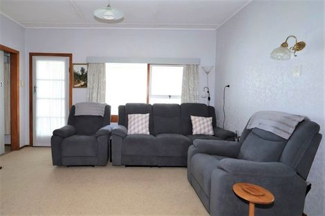 Photo of property in 49 Ngatai Street, Manaia, 4612