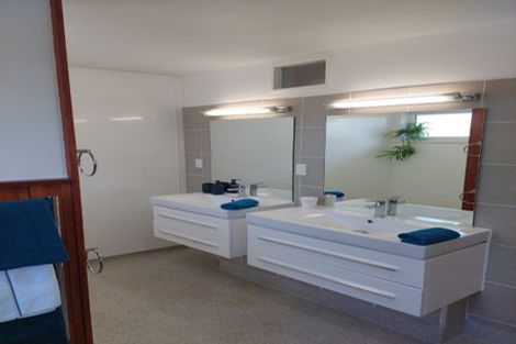 Photo of property in 16 Macdonalds Lane, Waikuku, Rangiora, 7473