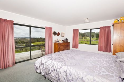 Photo of property in 172 Old Parua Bay Road, Abbey Caves, Whangarei, 0175
