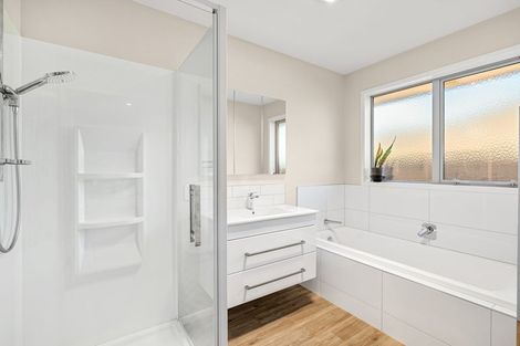 Photo of property in 52 Bradbury Avenue, Rolleston, 7614