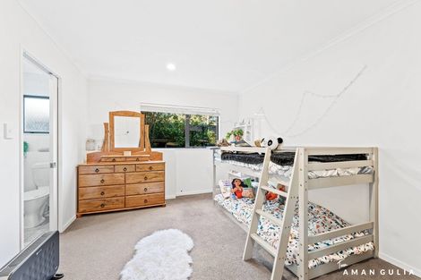 Photo of property in 135 Greenhithe Road, Greenhithe, Auckland, 0632