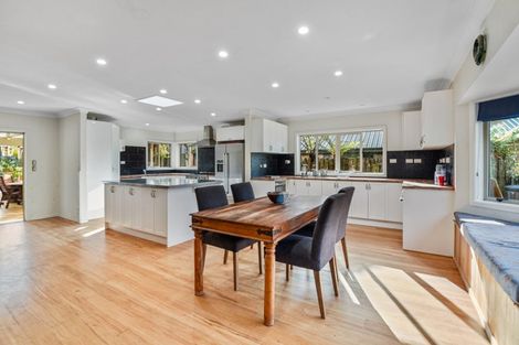 Photo of property in 8 Janet Place, Lynmore, Rotorua, 3010