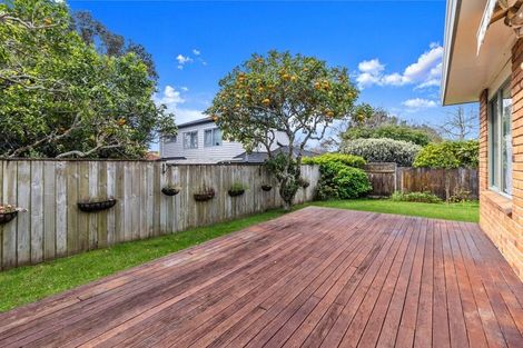 Photo of property in 17a Fairleigh Avenue, Mount Albert, Auckland, 1025