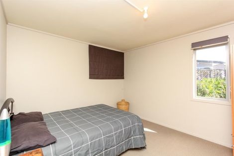 Photo of property in 15 Shortland Street, Lower Vogeltown, New Plymouth, 4310