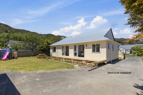 Photo of property in 13 Rumgay Street, Fairfield, Lower Hutt, 5011
