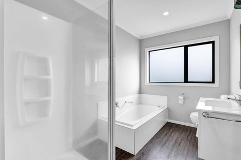 Photo of property in 48b Celia Street, Stratford, 4332