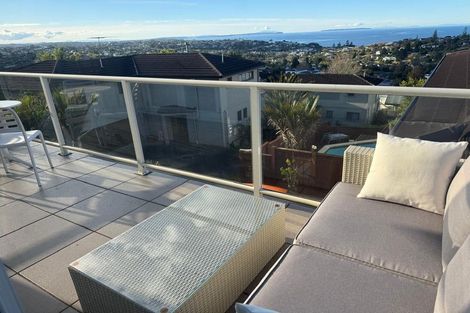 Photo of property in 235b East Coast Road, Mairangi Bay, Auckland, 0630