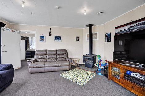 Photo of property in 11 Tui Place, Bell Block, New Plymouth, 4312