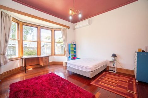 Photo of property in 16 Lombard Street, Palmerston North, 4410