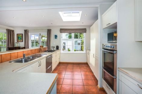 Photo of property in 8 Saint Andrews Grove, Boulcott, Lower Hutt, 5010