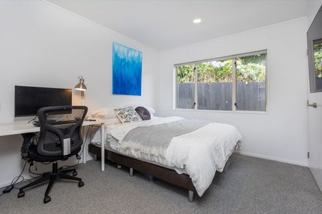 Photo of property in 2/6 Aliford Avenue, One Tree Hill, Auckland, 1061