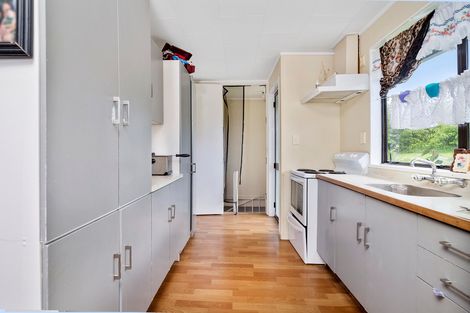 Photo of property in 9 Goldie Street, Pukehangi, Rotorua, 3015