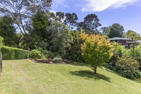 Photo of property in 14 Weldene Avenue, Glenfield, Auckland, 0629