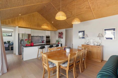 Photo of property in 9 Arran Lane, Jacks Point, Queenstown, 9371