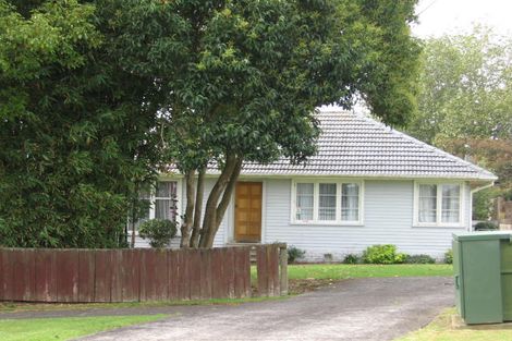 Photo of property in 123 Flanshaw Road, Te Atatu South, Auckland, 0610