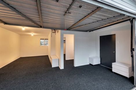 Photo of property in 7 Serjeant Street, Henderson, Auckland, 0612