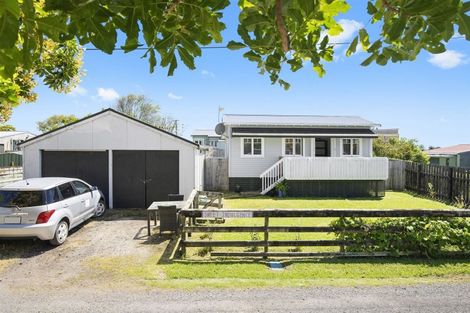 Photo of property in 38b Mclarin Road, Glenbrook, Waiuku, 2681