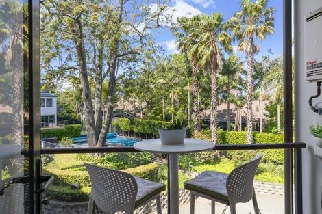 Photo of property in 2/177 Hurstmere Road, Takapuna, Auckland, 0622