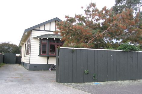 Photo of property in 19 Ward Street, Palmerston North, 4414