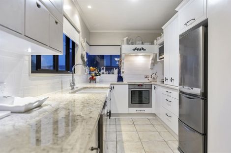 Photo of property in 3b Pacific Avenue, Mount Maunganui, 3116
