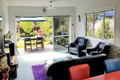 Photo of property in 39 Pukeko Way, Kinloch, Taupo, 3377