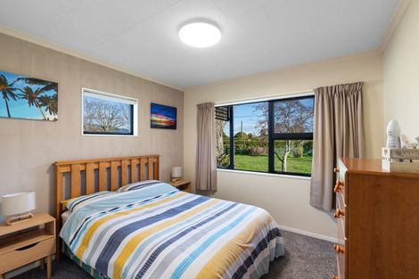 Photo of property in 249 Tararua Road, Levin, 5571