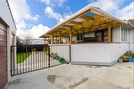 Photo of property in 28 Tyne Street, Roslyn, Palmerston North, 4414