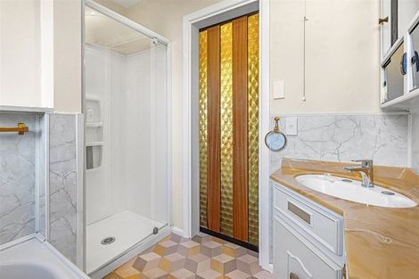 Photo of property in 23 Oriana Crescent, Hornby, Christchurch, 8042