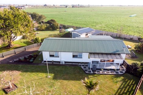 Photo of property in 6 Mahana Road, Ngatea, 3503