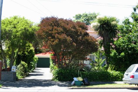 Photo of property in 222 Avonhead Road, Avonhead, Christchurch, 8042