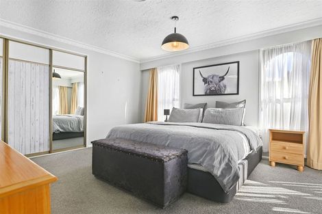 Photo of property in 10 Ruddenklau Lane, Bishopdale, Christchurch, 8053