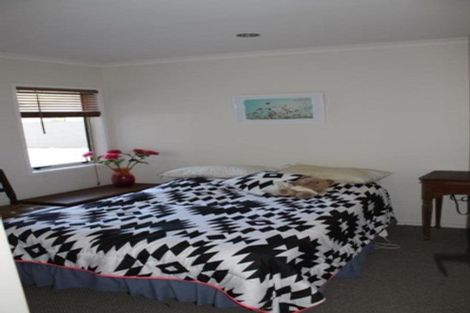 Photo of property in 35 O'dowd Road, Taradale, Napier, 4112