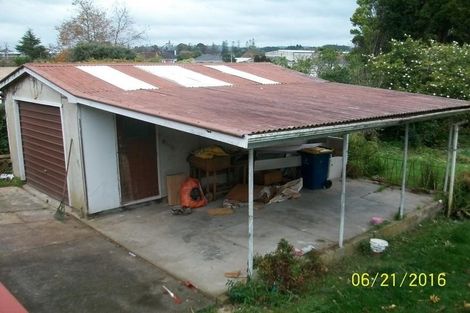 Photo of property in 23 Barbary Avenue, Kelston, Auckland, 0602