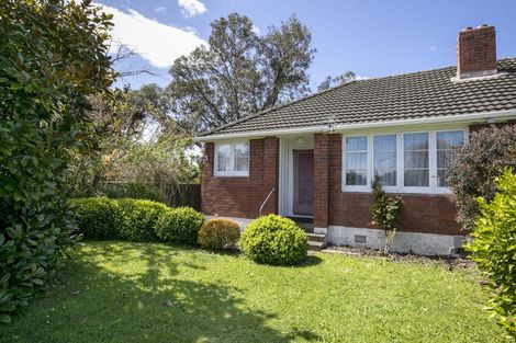 Photo of property in 188 Cambridge Terrace, Naenae, Lower Hutt, 5011