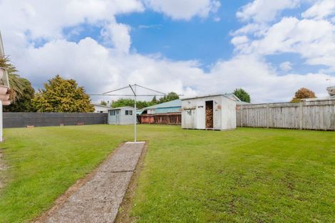 Photo of property in 68 Miller Street, Dannevirke, 4930