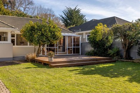 Photo of property in 9 Centaurus Road, Cashmere, Christchurch, 8022