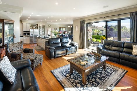 Photo of property in 10 Peninsula Point, Huntington, Hamilton, 3210