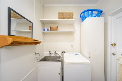 Photo of property in 273 Parewanui Road, Bulls, 4894