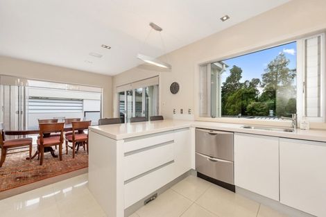 Photo of property in 136c Lake Crescent, Hamilton Lake, Hamilton, 3204