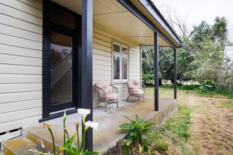 Photo of property in 593 Aranui Road, Kairanga, Palmerston North, 4475