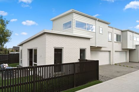 Photo of property in 43 Maanihi Drive, Rototuna North, Hamilton, 3210
