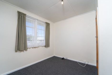 Photo of property in 90 Cameron Crescent, Masterton, 5810