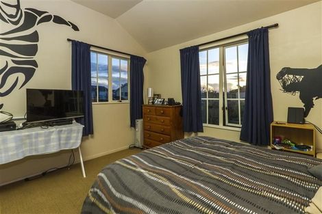 Photo of property in 7 Red Oak Place, Schnapper Rock, Auckland, 0632