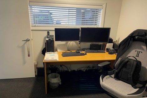 Photo of property in 1/34 Sylvan Avenue, Milford, Auckland, 0620