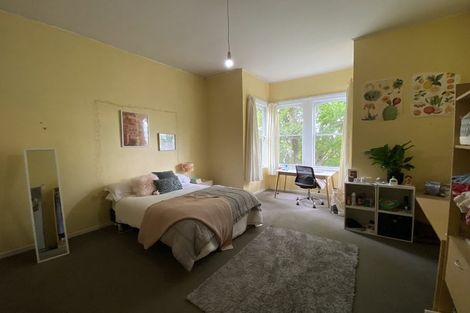 Photo of property in 74 Fairlie Terrace, Kelburn, Wellington, 6021