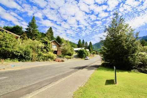 Photo of property in 63 Chalet Crescent, Hanmer Springs, 7334