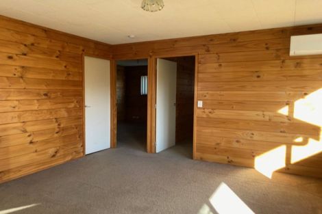 Photo of property in 26 Sutton Crescent, Papakura, 2110
