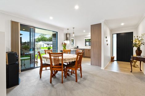 Photo of property in 18 Sycamore Drive, Sunnynook, Auckland, 0620