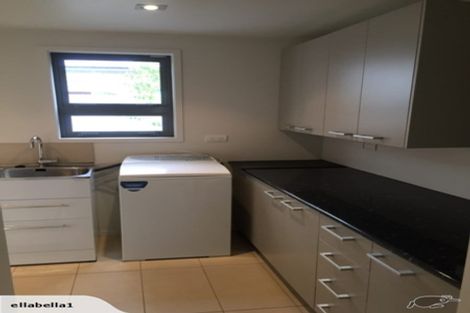 Photo of property in 16 Roberts Street, Martinborough, 5711