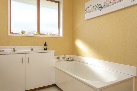 Photo of property in 63 Birch Street, Hilltop, Taupo, 3330